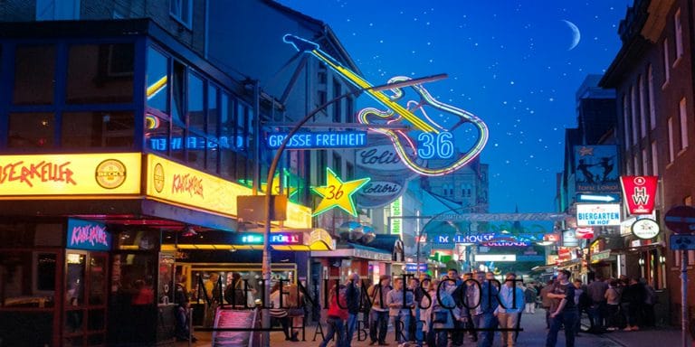 Enjoy Night Life At Große Freiheit 36